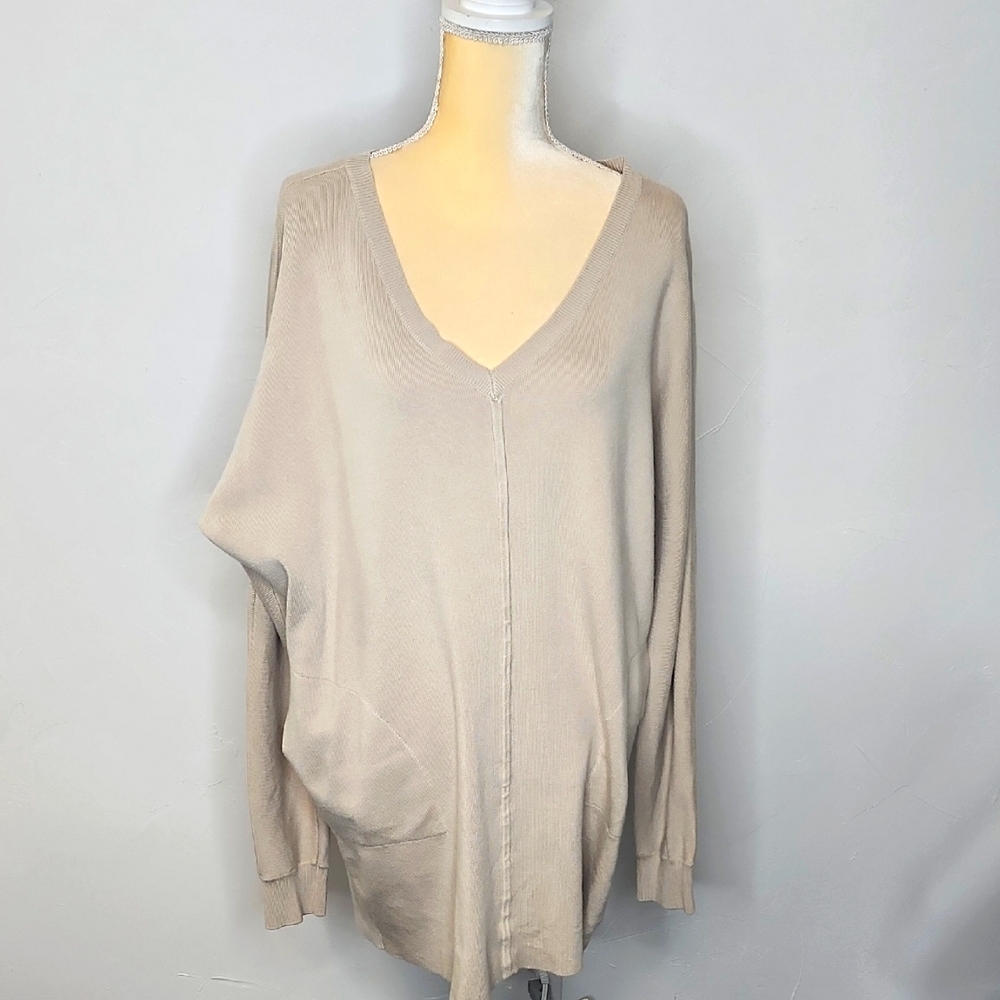Anthro saturday sunday oversized Size small top. F32